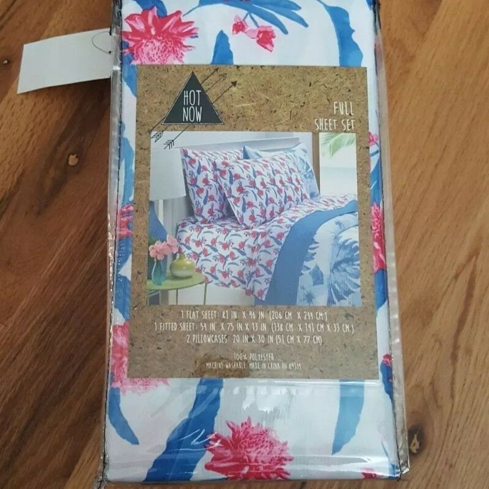 Hot Now 4 Piece Full Sheet Set Floral Pink Blue Wh